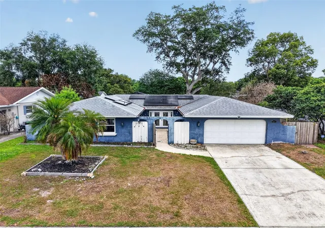 Photo 2 of Single family home for sale at 3217 Lake Anderson Ave, Orlando, FL 32812 | MLS# O6403235 | Listing updated on 2026-09-08
