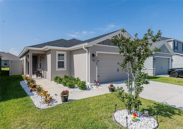 Photo 4 of Single family home for sale at 3307 Costello Cir, Winter Haven, FL 33884 | MLS# L4961494 | Listing updated on 2026-09-23