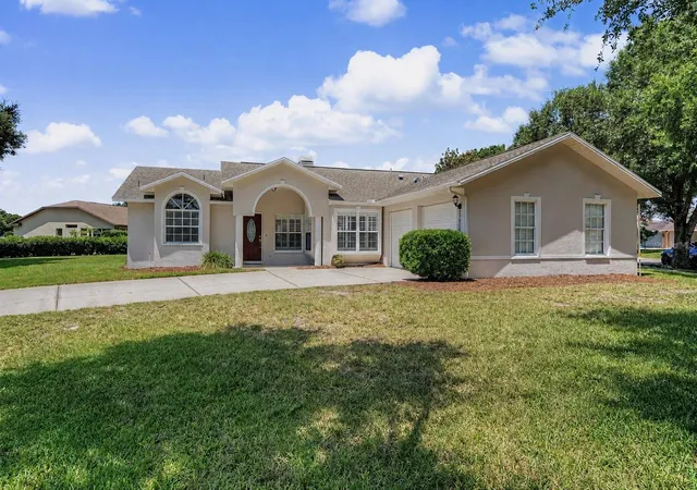 Single family home for sale at 6208 Huntington Dr, ZEPHYRHILLS, FL 33542 | MLS# TB8503936