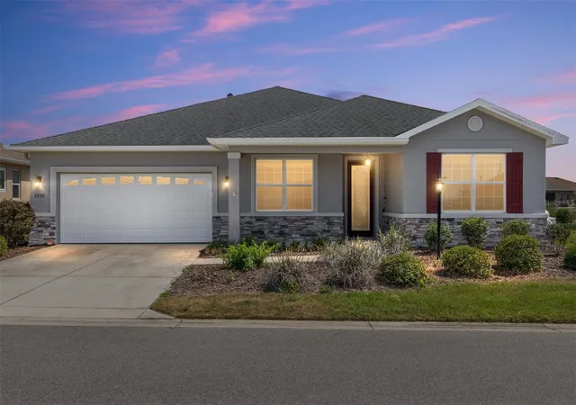 Photo 2 of Single family home for sale at 8898 Sw 104th Circle, Ocala, FL 34481 | MLS# OM724045 | Listing updated on 2026-09-16