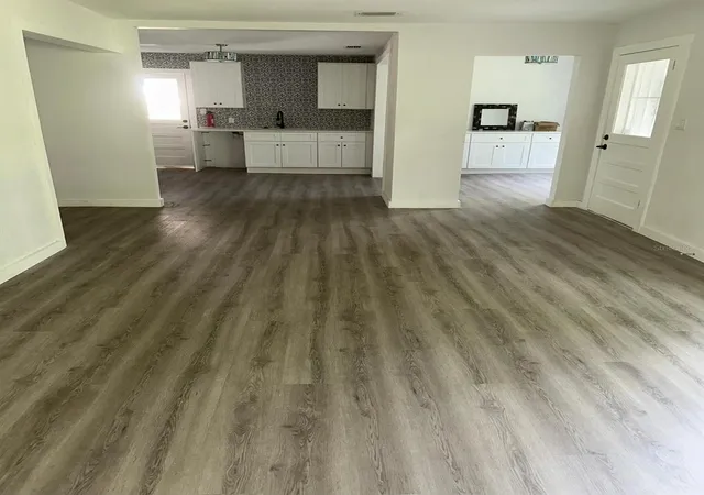 Photo 4 of Single family home for sale at 1714 2nd Avenue E, Bradenton, FL 34208 | MLS# TB8505007 | Listing updated on 2026-10-09