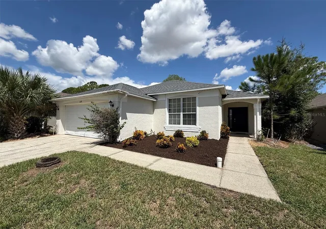 Photo 2 of Single family home for sale at 1529 Gulf Vue Dr, Haines City, FL 33844 | MLS# K4903469 | Listing updated on 2026-09-16