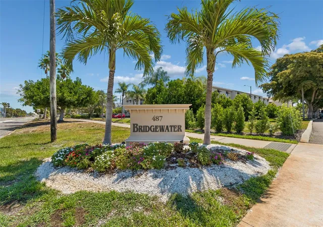 Townhouse for sale at 487 Pinellas Bayway S #207, Saint Petersburg, FL 33715 | MLS# TB8505494