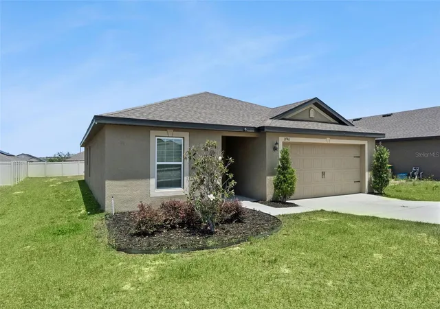 Photo 3 of Sale Pending at 1740 Canaan Loop, Dundee, FL 33838 | MLS# O6405417 | Listing updated on 2026-09-30