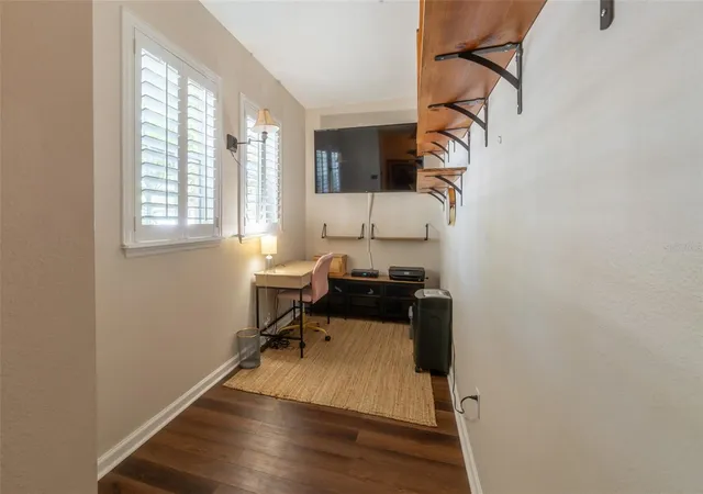 Photo 2 of Townhouse for sale at 815 S Fort Harrison Ave, Clearwater, FL 33756 | MLS# TB8506749 | Listing updated on 2026-09-09