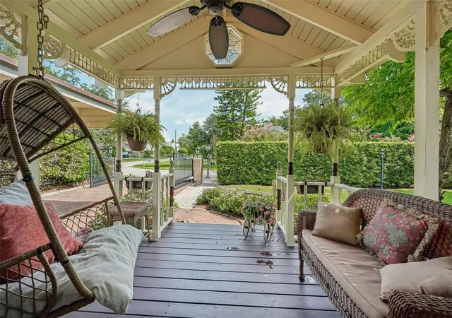 Photo 4 of House for sale at 1020 Venetian Ave, Orlando, FL 32804 | MLS# O6406400 | Listing updated on 2026-09-16