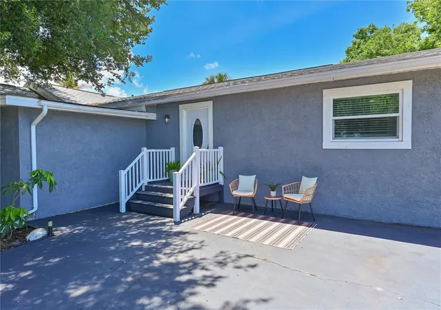 Photo 1 of Single family home for sale at 1423 12th Avenue W, Palmetto, FL 34221 | MLS# A4693153 | Listing updated on 2026-10-07