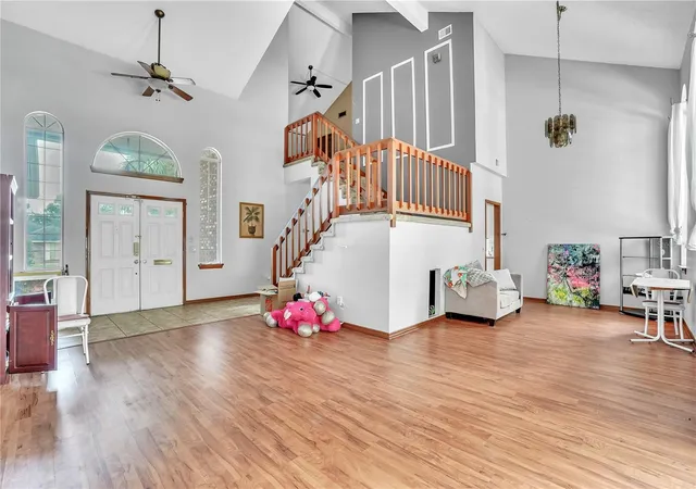 Photo 4 of Single family home for sale at 13 Bass Lake Dr, Debary, FL 32713 | MLS# O6406768 | Listing updated on 2026-09-28