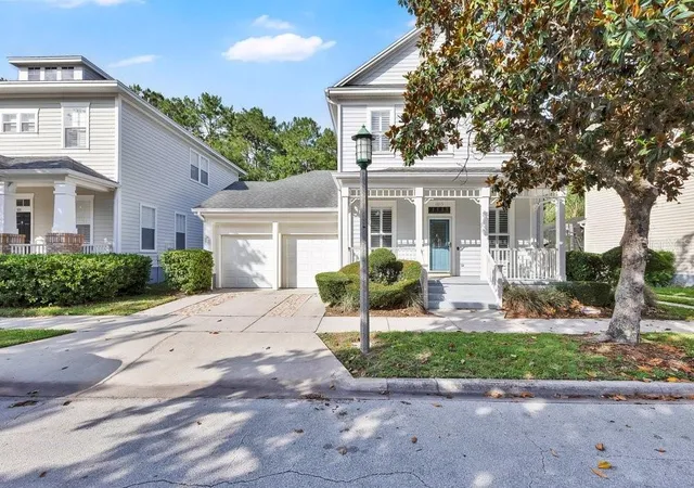 Photo 3 of Single family home for sale at 1013 Maiden Ter, Kissimmee, FL 34747 | MLS# O6406995 | Listing updated on 2026-09-29