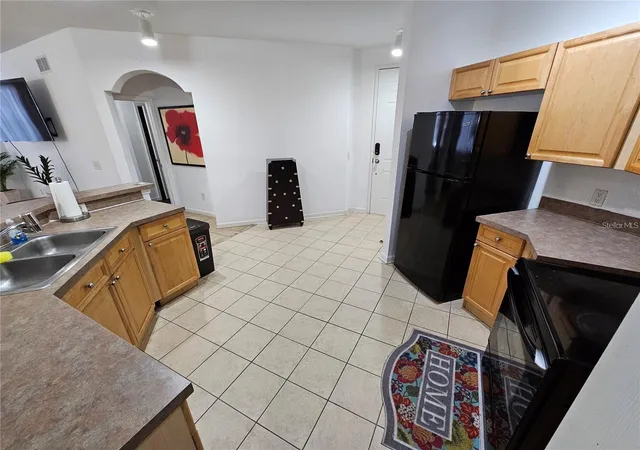 Photo 3 of Condo for sale at 202 Ter Ridge Cir #202, Davenport, FL 33896 | MLS# O6407367 | Listing updated on 2026-09-17