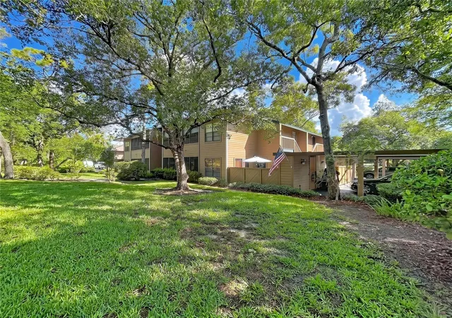 Photo 2 of Condo for sale at 1006 Lennox Rd W #1006, Palm Harbor, FL 34683 | MLS# TB8508324 | Listing updated on 2026-09-18