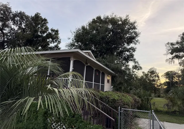 Photo 1 of Single family home for sale at 38932 Central Ave, Zephyrhills, FL 33540 | MLS# A4693634 | Listing updated on 2026-09-18