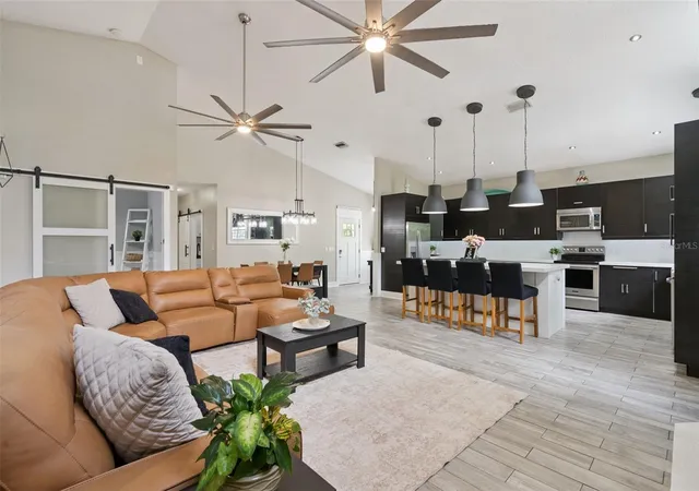 Photo 3 of Single family home for sale at 1825 Demastus Ln, Ocoee, FL 34761 | MLS# O6408592 | Listing updated on 2026-09-17
