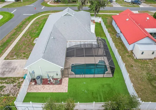 Photo 3 of Single family home for sale at 317 Woodland Trl, Lady Lake, FL 32159 | MLS# G5112589 | Listing updated on 2026-09-16