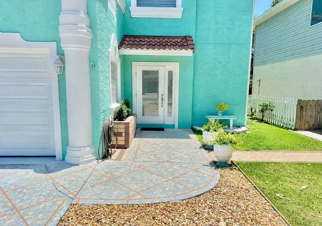 Photo 2 of Single family home for sale at 107 6th Street N, Flagler Beach, FL 32136 | MLS# FC318688 | Listing updated on 2026-10-21