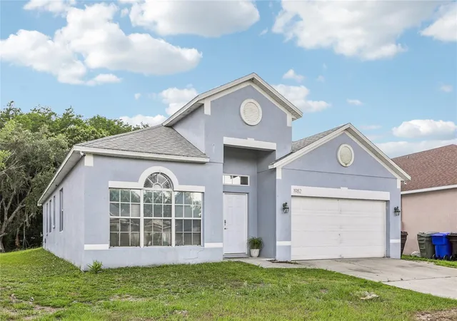 Photo 3 of Single family home for sale at 1982 Locust Berry Dr, Kissimmee, FL 34743 | MLS# S5150591 | Listing updated on 2026-09-16
