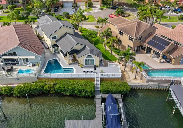 Photo 4 of Single family home for sale at 831 Symphony Isles Blvd, Apollo Beach, FL 33572 | MLS# TB8512623 | Listing updated on 2026-09-16