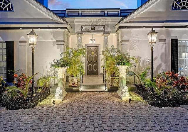 Photo 3 of Single family home for sale at 75 Osprey Point Dr, Osprey, FL 34229 | MLS# A4695145 | Listing updated on 2026-10-07