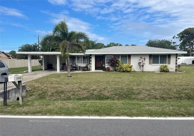 Photo 1 of Single family home for sale at 2830 Siesta Dr, VENICE, FL 34293 | MLS# N6144564 | Listing updated on 2026-10-09