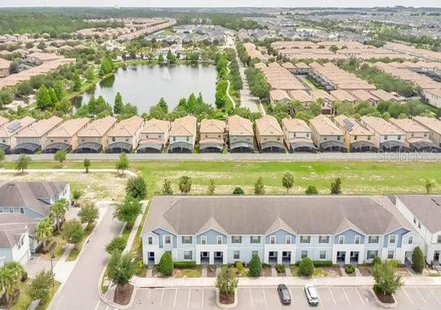 Photo 2 of Townhouse for sale at 8904 Sydney Ave, Kissimmee, FL 34747 | MLS# O6413060 | Listing updated on 2026-09-26