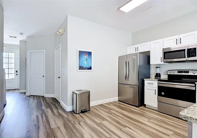 Photo 4 of Townhouse for sale at 7674 Otterspool St, Kissimmee, FL 34747 | MLS# O6413246 | Listing updated on 2026-09-16