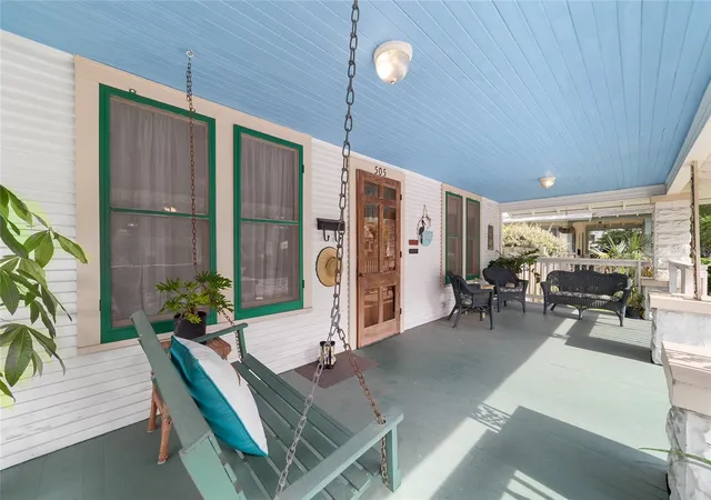 Photo 4 of Single family home for sale at 505 SE Sanchez Ave, Ocala, FL 34471 | MLS# OM726189 | Listing updated on 2026-09-17