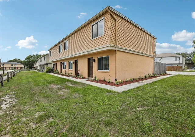 Photo 1 of Townhouse for sale at 12057 Tift Cir, Orlando, FL 32826 | MLS# O6415050 | Listing updated on 2026-09-08