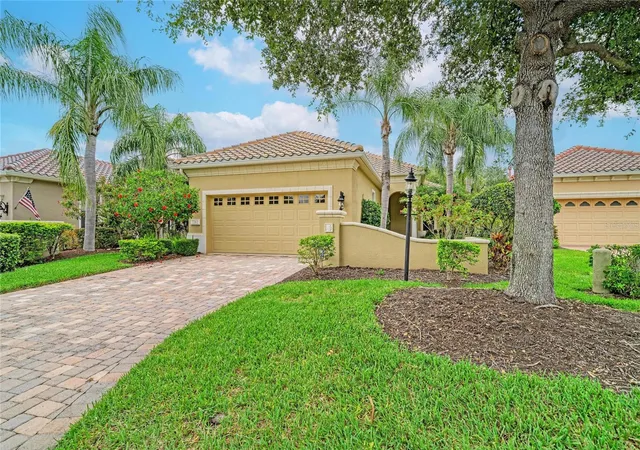 Photo 3 of Single family home for sale at 7361 Wexford Ct, Lakewood Ranch, FL 34202 | MLS# A4696471 | Listing updated on 2026-09-09
