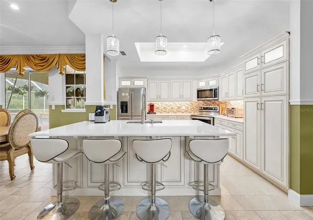 Photo 4 of Single family home for sale at 7393 Royal Oak Dr, Spring Hill, FL 34607 | MLS# W7886564 | Listing updated on 2026-09-09
