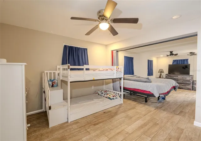 Photo 3 of Single family home for sale at 1050 Deal Ln, Holiday, FL 34691 | MLS# O6415296 | Listing updated on 2026-09-09