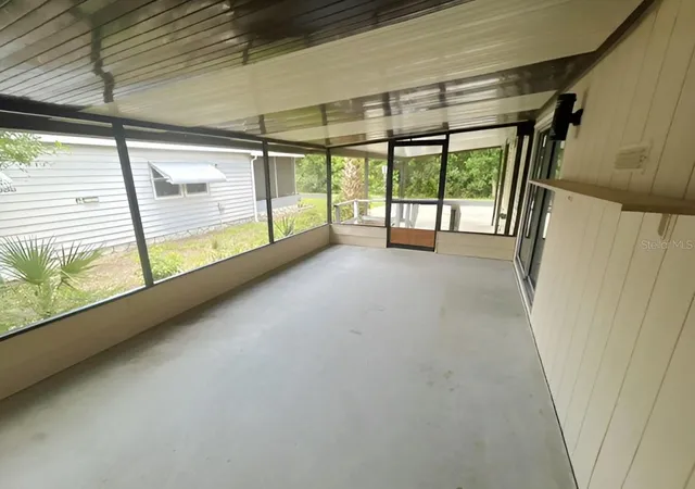 Photo 3 of Manufactured home for sale at 170 Palm Dr, Debary, FL 32713 | MLS# V4949574 | Listing updated on 2026-09-16