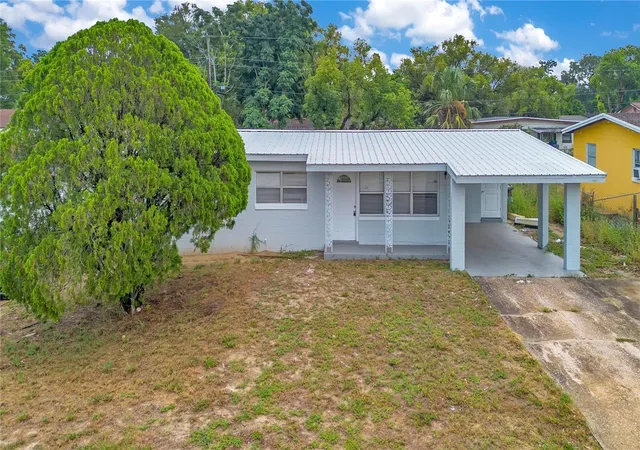Photo 1 of Single family home for sale at 6132 W Livingston St, Orlando, FL 32835 | MLS# O6415695 | Listing updated on 2026-09-16
