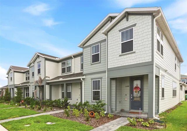 Photo 2 of Townhouse for sale at 10148 Hadley St, Orlando, FL 32829 | MLS# O6416365 | Listing updated on 2026-09-09