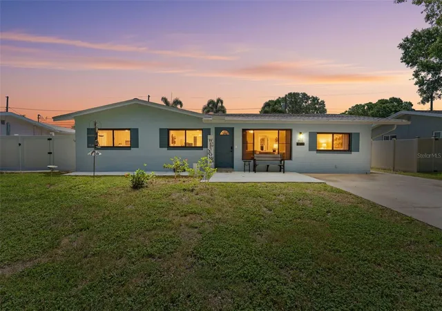 Photo 1 of Single family home for sale at 2833 56th Lane N, Saint Petersburg, FL 33710 | MLS# TB8519482 | Listing updated on 2026-10-15