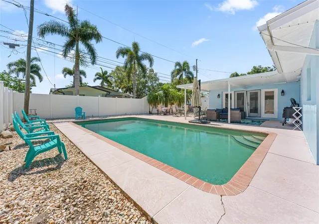 Photo 3 of Single family home for sale at 2833 56th Lane N, Saint Petersburg, FL 33710 | MLS# TB8519482 | Listing updated on 2026-10-15