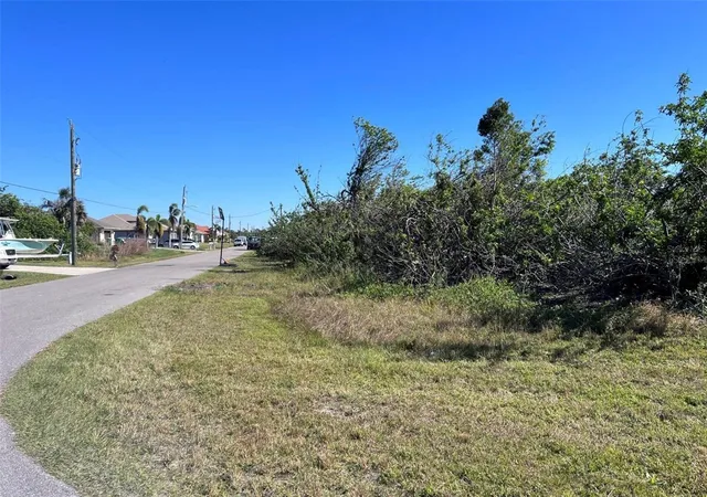 Photo 3 of Land for sale at 15531 Aqua Cir, Port Charlotte, FL 33981 | MLS# D6147808 | Listing updated on 2026-09-30