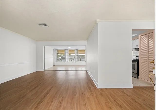Photo 4 of Single family home for sale at 4608 Arlington Rd, Palmetto, FL 34221 | MLS# A4697222 | Listing updated on 2026-09-09