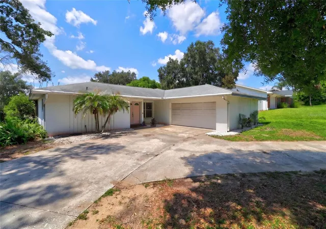 Photo 1 of Single family home for sale at 54 Lake Link Cir Se, Winter Haven, FL 33884 | MLS# L4962810 | Listing updated on 2026-09-18
