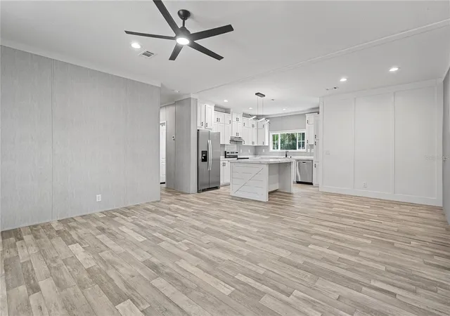 Photo 4 of Manufactured home for sale at 375 Sapp St, Inglis, FL 34449 | MLS# OM727000 | Listing updated on 2026-09-24