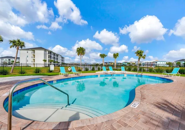 Photo 2 of Single family home for sale at 2998 Salted Rim Rd, Kissimmee, FL 34747 | MLS# O6419668 | Listing updated on 2026-10-27