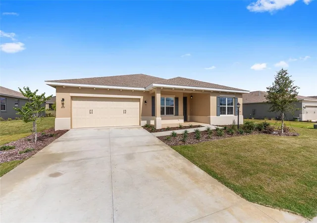 Photo 3 of Sale Pending at 10313 SW 106th Court, Ocala, FL 34481 | MLS# OM727318 | Listing updated on 2026-09-17
