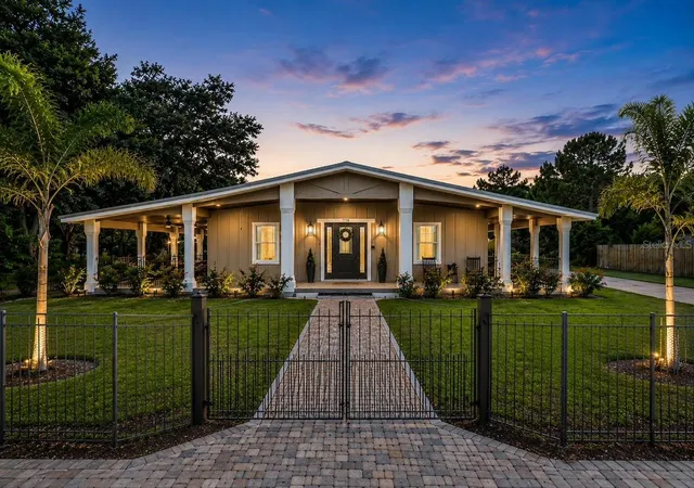 Photo 1 of Single family home for sale at 11740 Darsey Rd, Parrish, FL 34219 | MLS# A4698063 | Listing updated on 2026-10-23