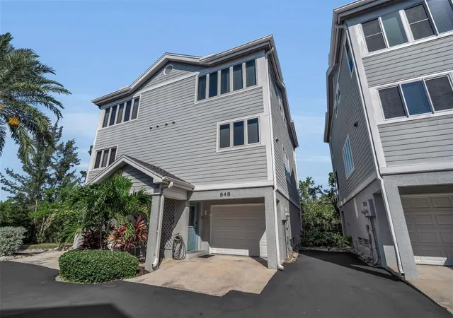 Photo 1 of Townhouse for sale at 848 Evergreen Way, Longboat Key, FL 34228 | MLS# A4698229 | Listing updated on 2026-10-12