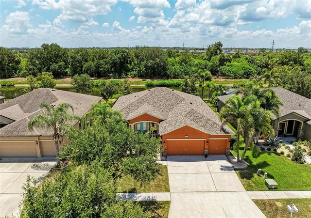 Photo 2 of Single family home for sale at 316 Star Shell Dr, Apollo Beach, FL 33572 | MLS# A4698389 | Listing updated on 2026-09-26