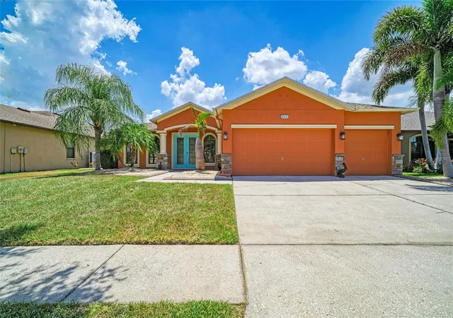 Photo 3 of Single family home for sale at 316 Star Shell Dr, Apollo Beach, FL 33572 | MLS# A4698389 | Listing updated on 2026-09-26