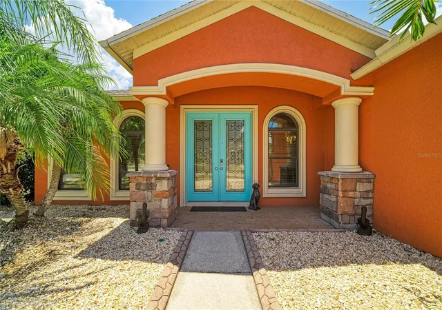 Photo 4 of Single family home for sale at 316 Star Shell Dr, Apollo Beach, FL 33572 | MLS# A4698389 | Listing updated on 2026-09-26