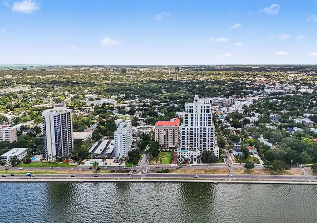 Photo 1 of Condo for sale at 2109 Bayshore Blvd #609, TAMPA, FL 33606 | MLS# TB8524101 | Listing updated on 2026-10-15