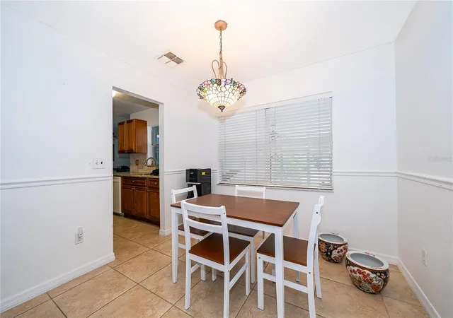 Photo 4 of Single family home for sale at 103 Kilkenny Ct, Longwood, FL 32779 | MLS# O6420647 | Listing updated on 2026-09-21