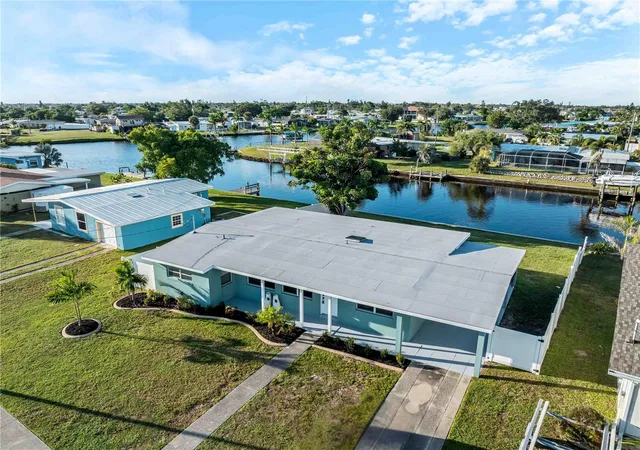 Photo 1 of Single family home for sale at 581 Lindley Ter, Port Charlotte, FL 33952 | MLS# C7527884 | Listing updated on 2026-10-03