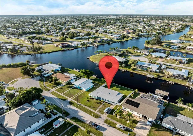 Photo 2 of Single family home for sale at 581 Lindley Ter, Port Charlotte, FL 33952 | MLS# C7527884 | Listing updated on 2026-10-03